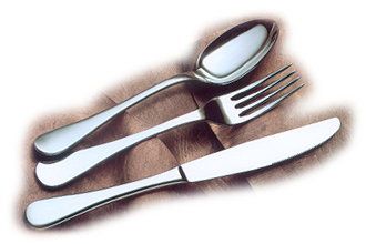 Stainless Steel Cutlery Set by Gunjan Kitchenware